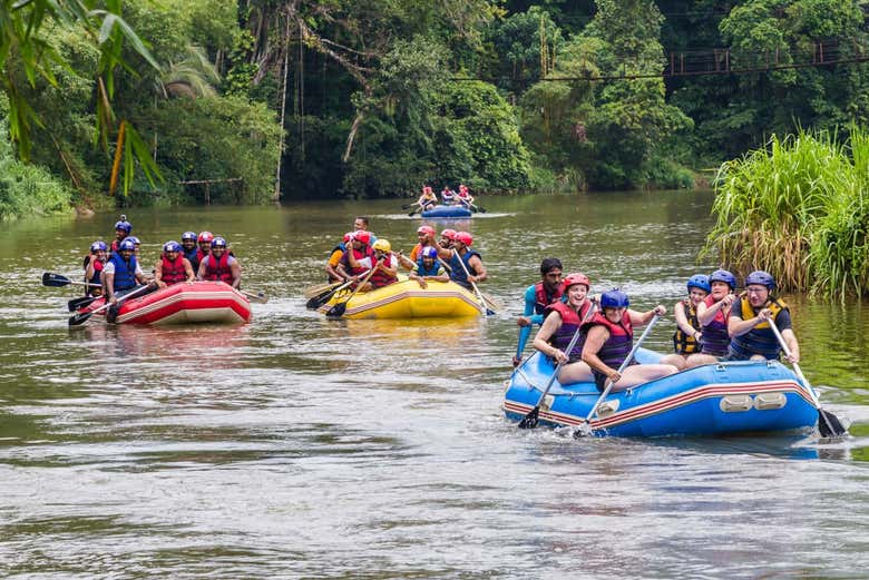 Rafting nel fiume Kelani Ganga