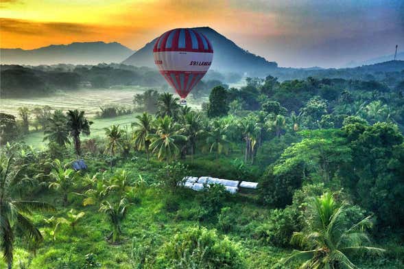 Passeio de balão por Sigiriya