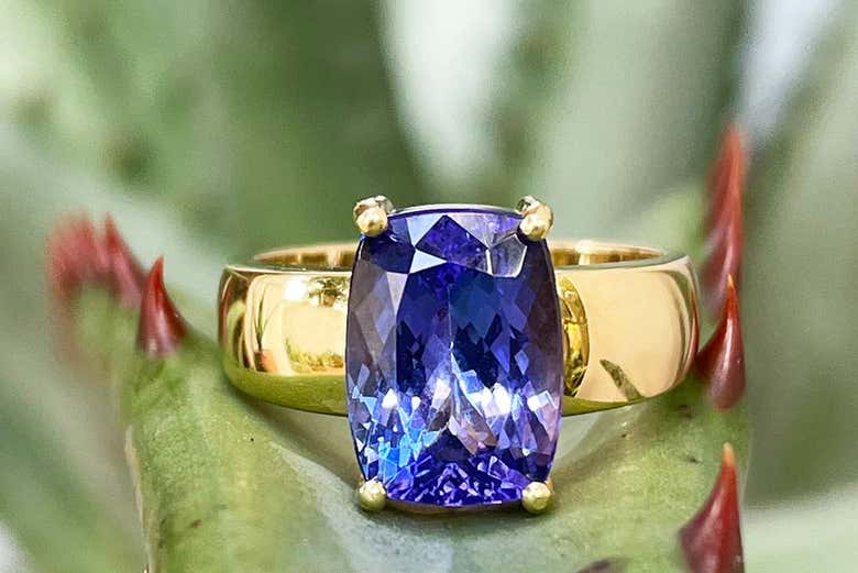 Un bellissimo anello d'oro
