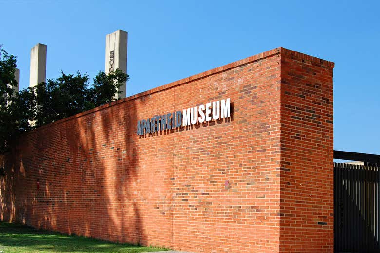 Entrada do Museu do Apartheid