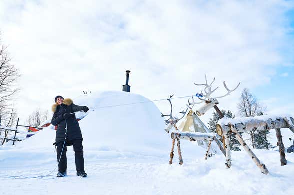 Excursión a la aldea sami Jukkasjärvi