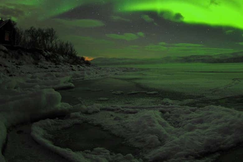 Excursão noturna saindo de Abisko