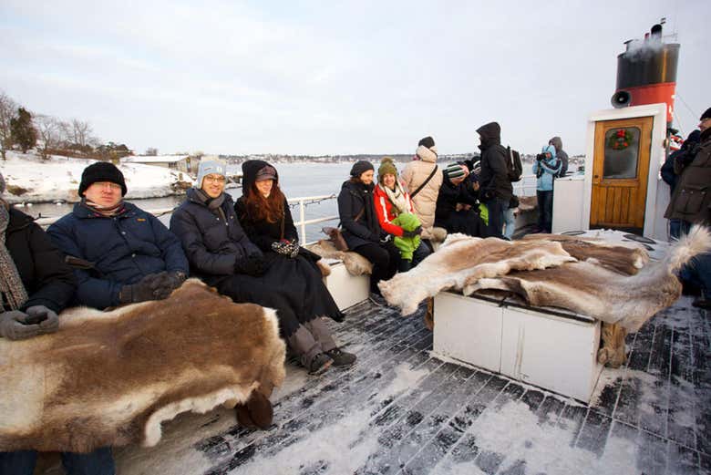 Tour panorâmico no convés do barco