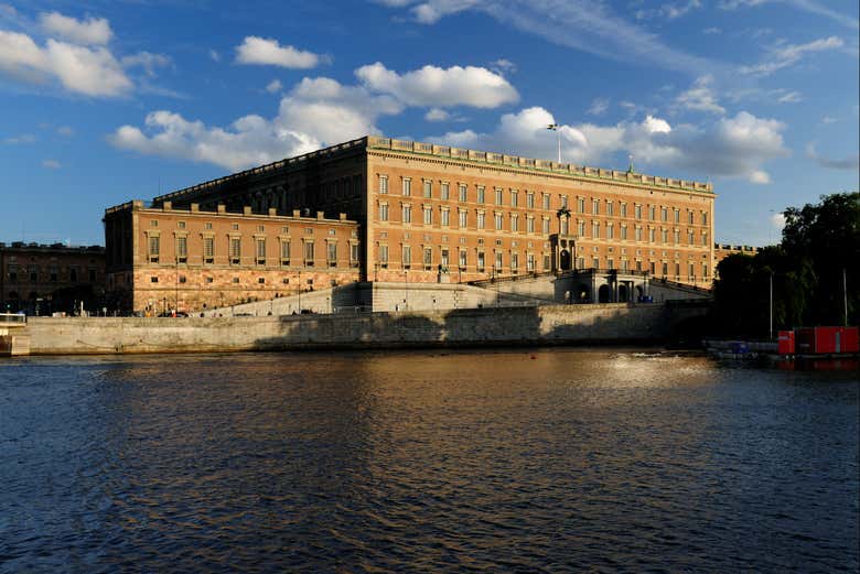 Admire one of Europe's largest palaces