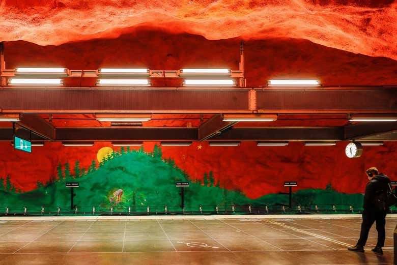 Visitaremos a estação Solna Centrum