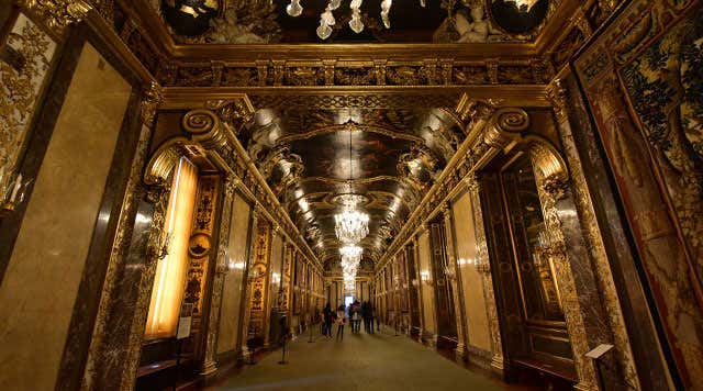 Visitar el PALACIO REAL de MADRID gratis (o de pago)