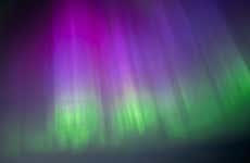Passeio com raquetes de neve sob a aurora boreal