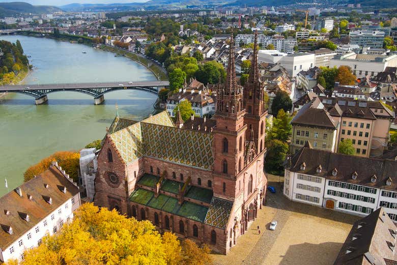 Münsterplatz, la plaza de la catedral de Basilea