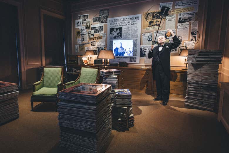 Você vai conhecer a vida e a obra de Charles Chaplin