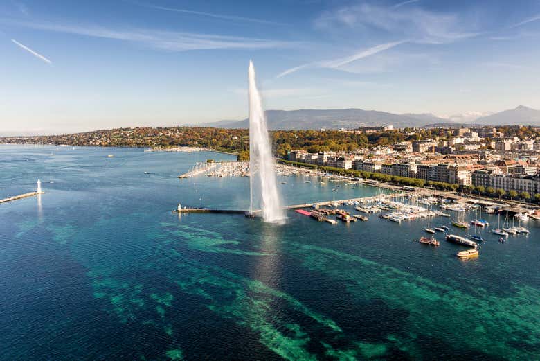 Veremos desde el barco el Jet d'Eau, el símbolo de Ginebra