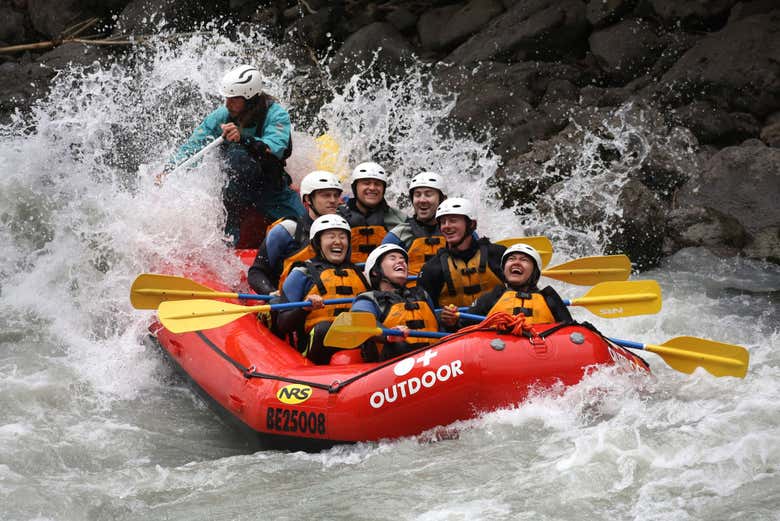 Sorteando los rápidos del río Lütschine