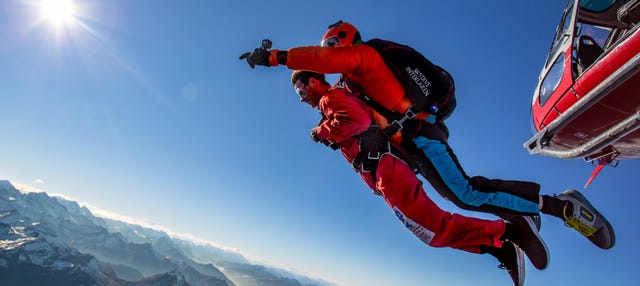 Skydiving in Interlaken - Book Online at 