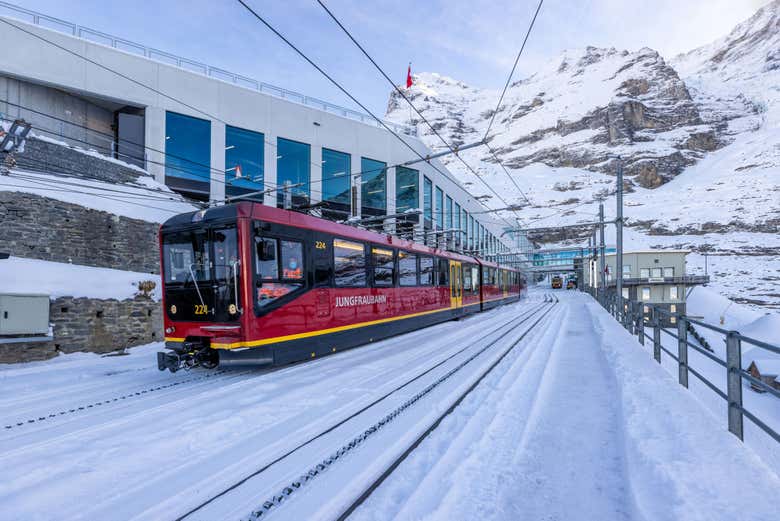 A bordo do trem em direção a Jungfraujoch