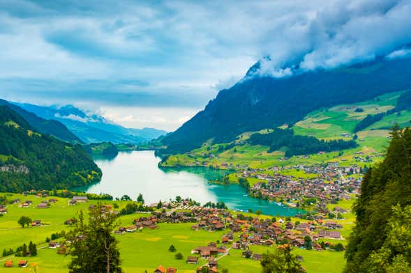 Excursión a Grindelwald e Interlaken