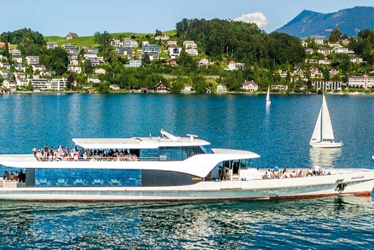 Barco panorâmico em Lucerna