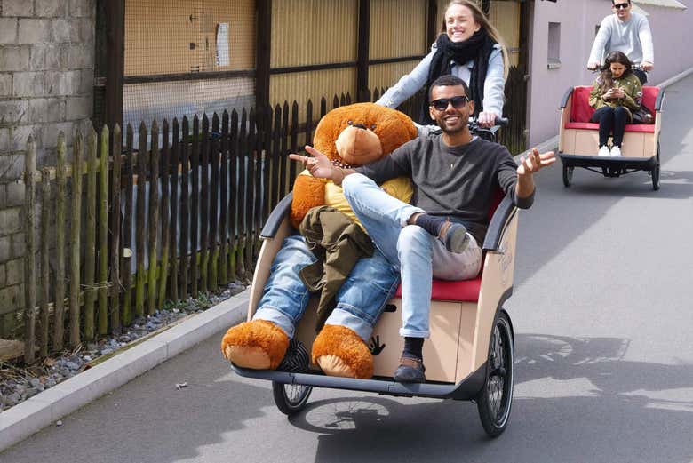 Bici elettrica con sedile anteriore a Lucerna