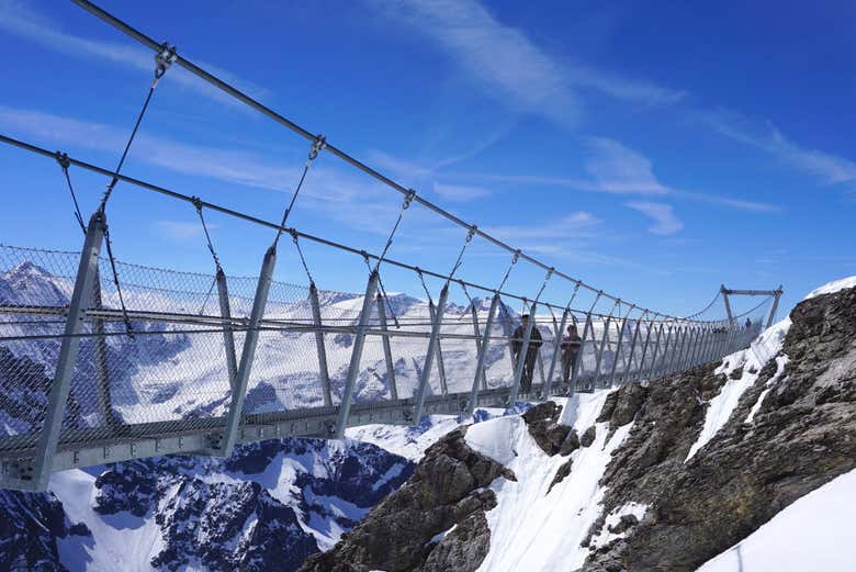 Puente colgante Titlis Cliff Walk