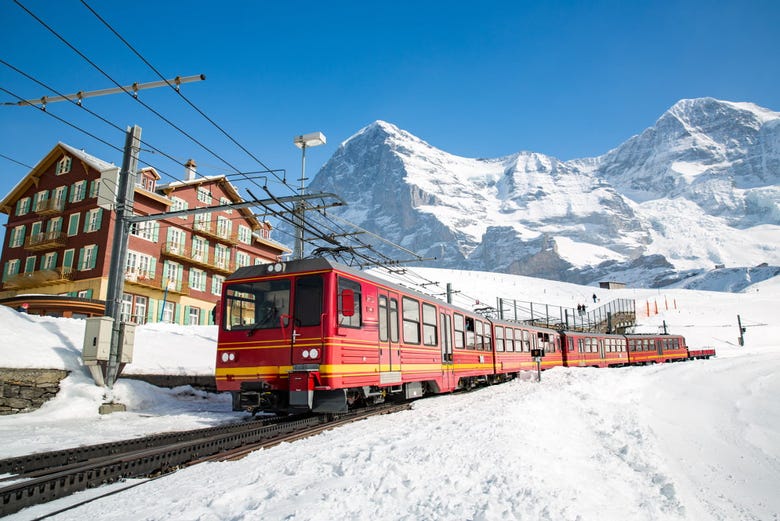 Le train à crémaillère, en route vers Jungfraujoch