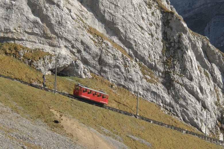 Le célèbre train à crémaillère suisse