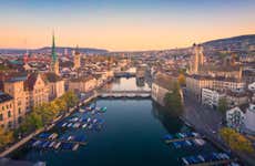 Tour por Zurique ao entardecer + Jantar de fondue