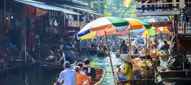Excursión al mercado flotante de Bangkok y al mercado sobre la vía con guía