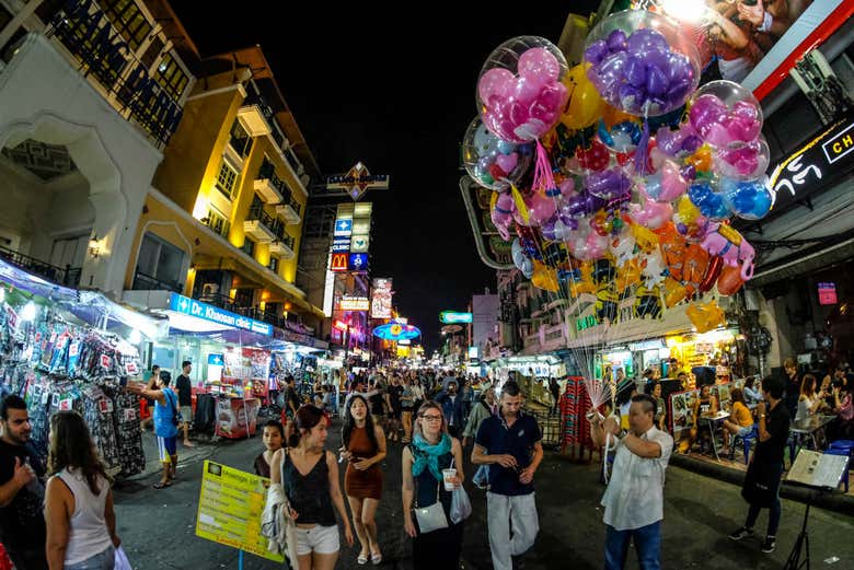 Conociendo el barrio mochilero de Khao San Road