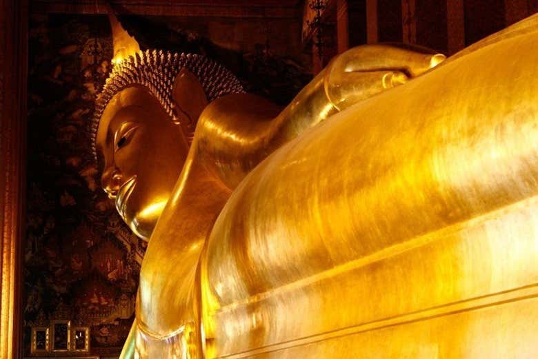 Buda reclinado