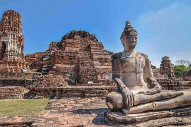 Veremos o que as estátuas de Buda significam em Ayutthaya