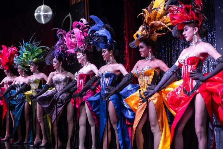 El elenco de Calypso Cabaret