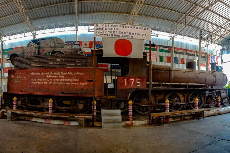 Learn about Thai history at the JEATH War Museum