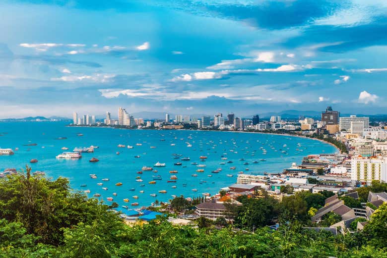 Panorâmica da baía de Pattaya