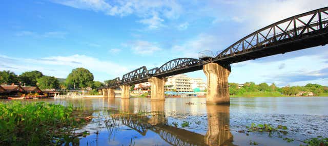 Excursión al Mercado Flotante de Damuan Saduak y el río Kwai