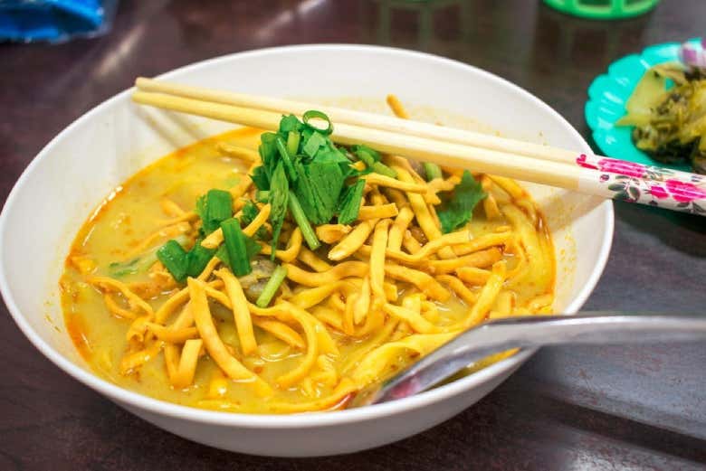 Un piatto di noodle, tipico di Chiang Mai