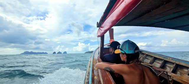 Excursión a las islas de Koh Lanta y la Cueva Esmeralda en barca