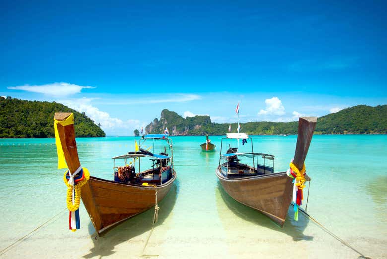 Barcos típicos da Tailândia