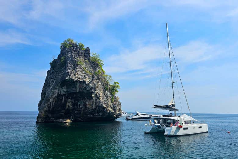 Impresionantes islotes en Koh Haa