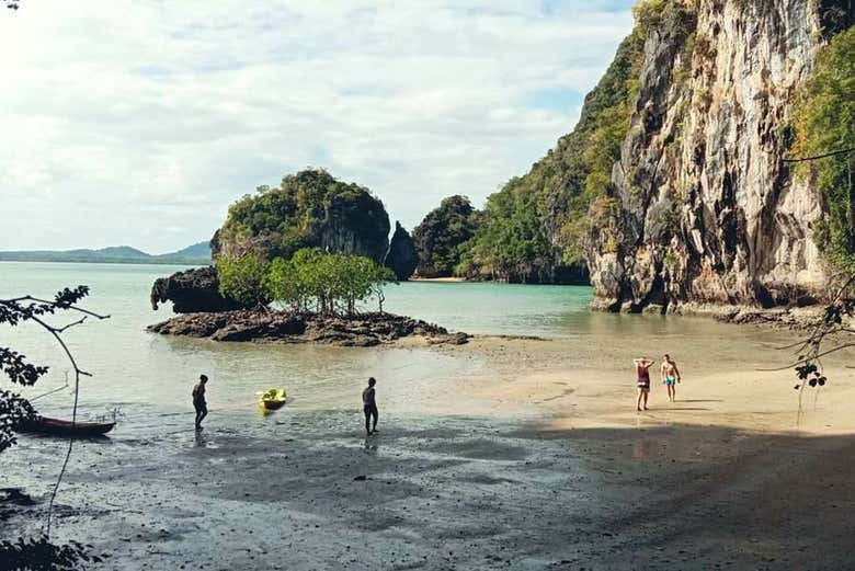Kayak tour in the mangroves of Koh Lanta