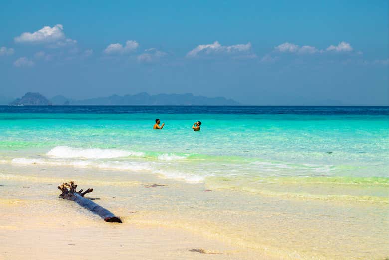 Paisagens paradisíacas nas ilhas Phi Phi