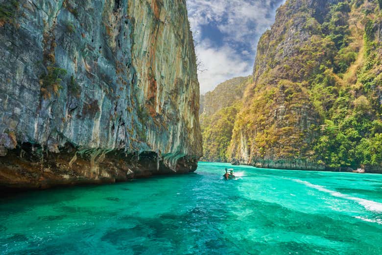 Navegando por las islas Phi Phi