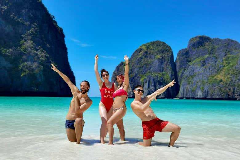 ¡Momento foto en Maya Bay!