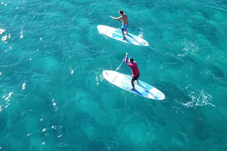 Stand up paddle em águas tailandesas