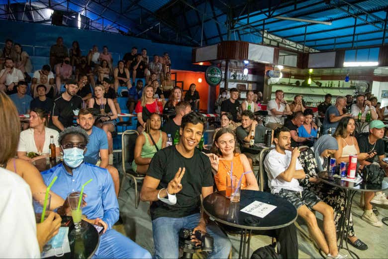 Vivez l'émotion au Samui International Stadium