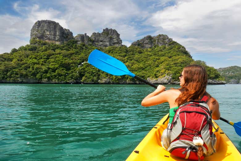 Kayak ad Ang Thong