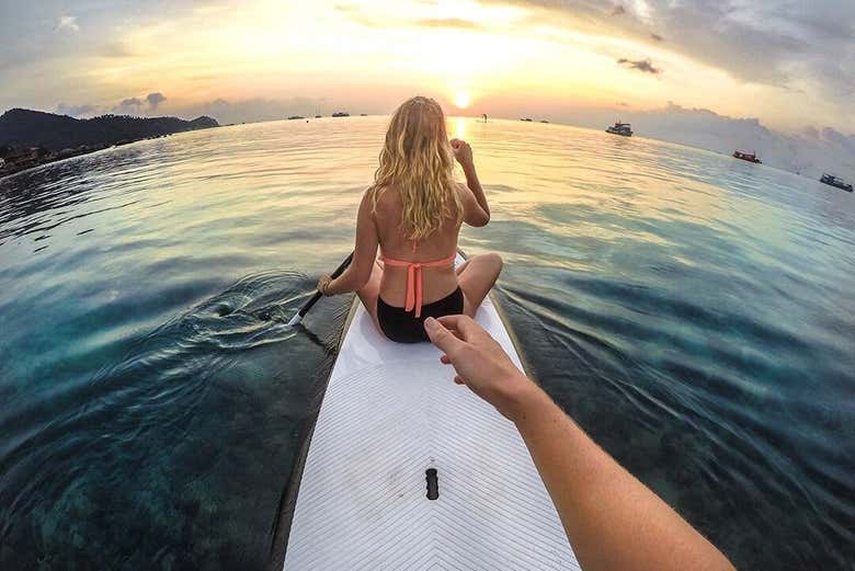 Remando en Koh Tao