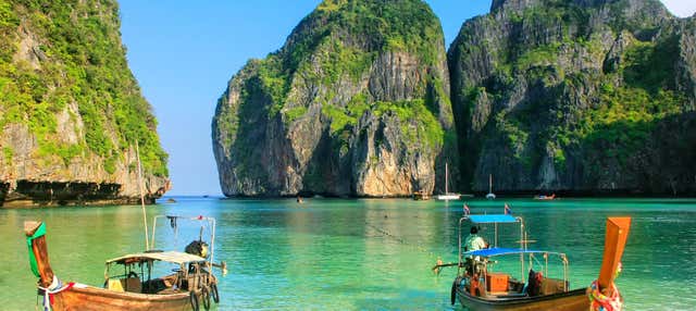 Transfer às ilhas Phi Phi de lancha