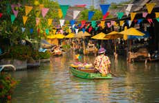 Pattaya Floating Market Boat Ride