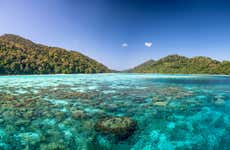 Excursión a las islas Surin en lancha rápida