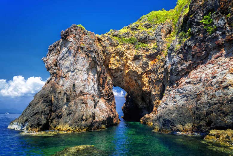 Visit the Coast of Talu Island