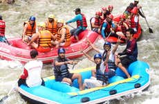 Song Phreak River Rafting Activity