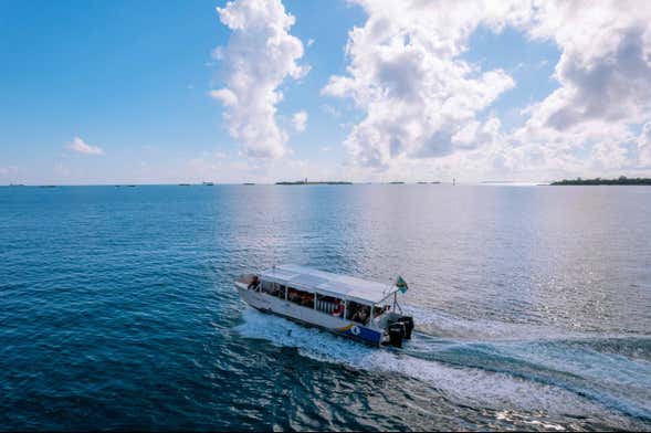 Paseo en barco por Bawe Island y Nyange Sandbank con barbacoa